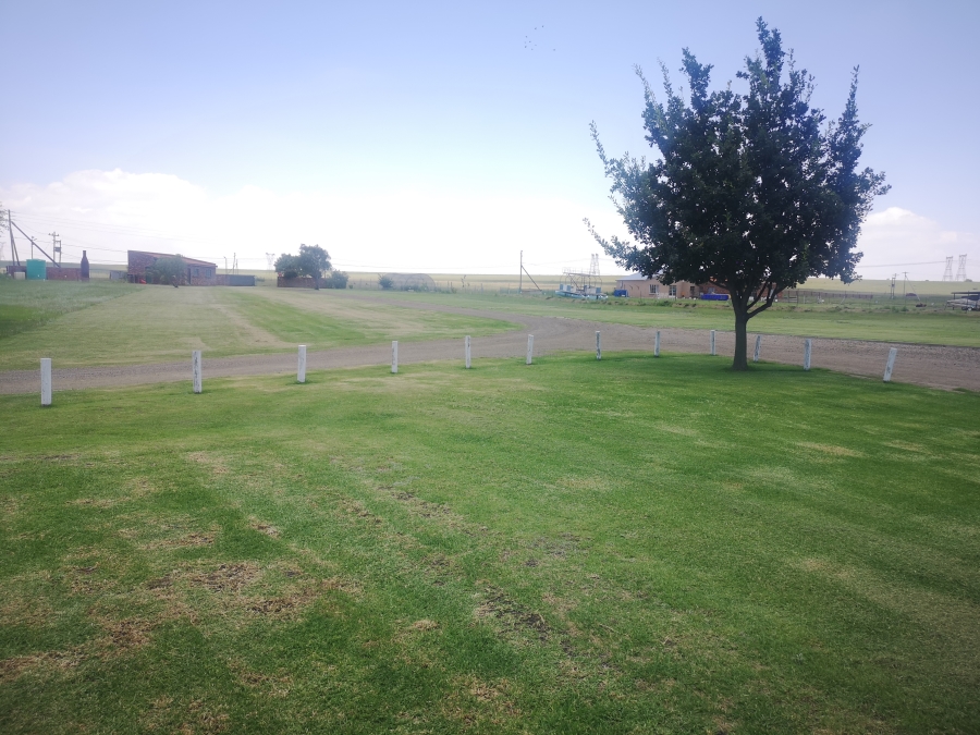 7 Bedroom Property for Sale in Oranjeville Free State